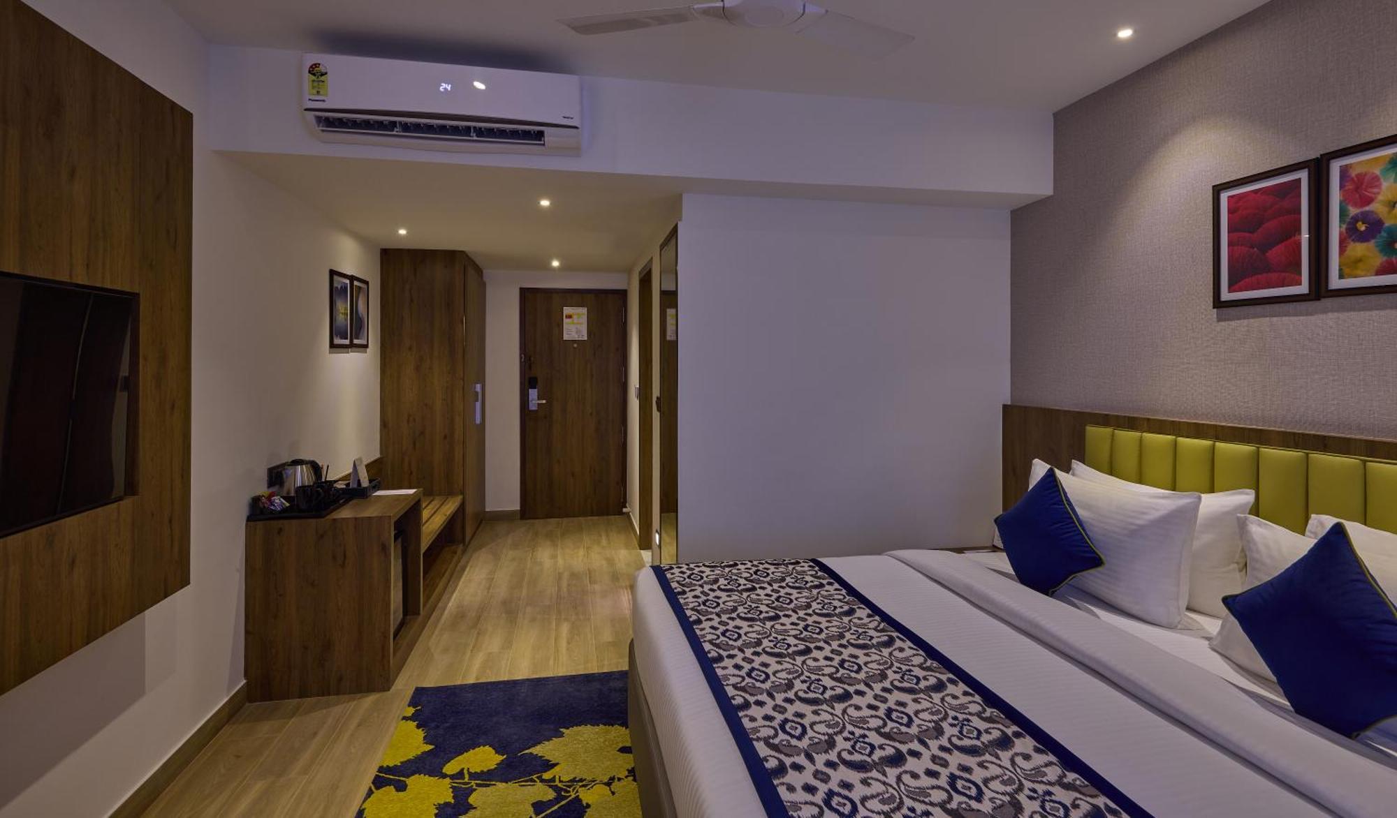 Grand Continent Hebbal A Sarovar Portico Affiliate Hotel バンガロール エクステリア 写真