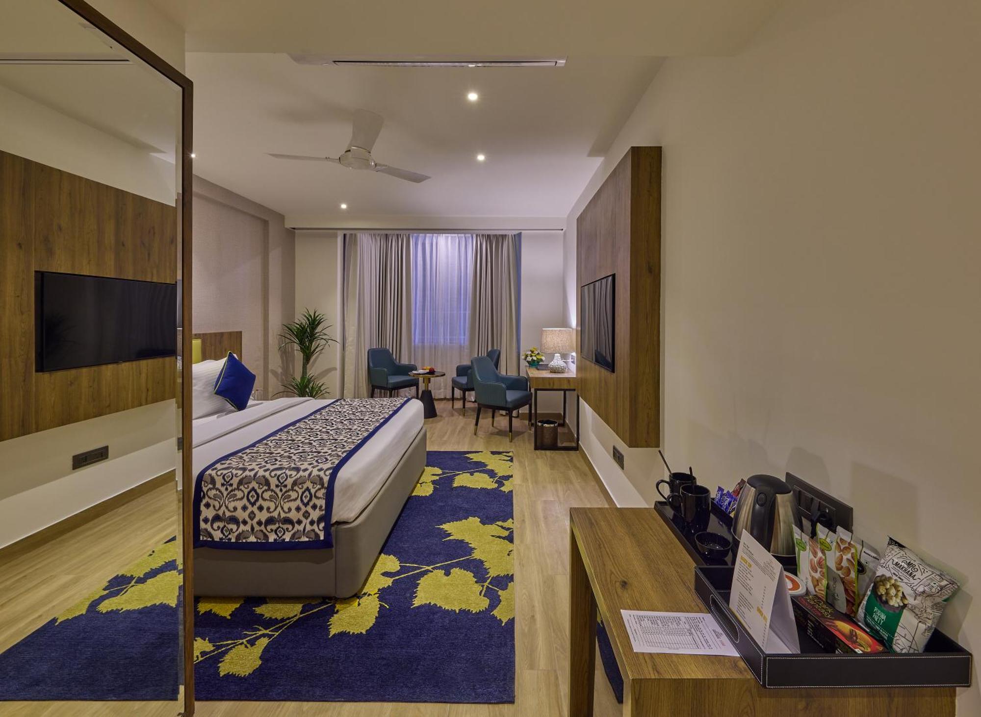 Grand Continent Hebbal A Sarovar Portico Affiliate Hotel バンガロール エクステリア 写真